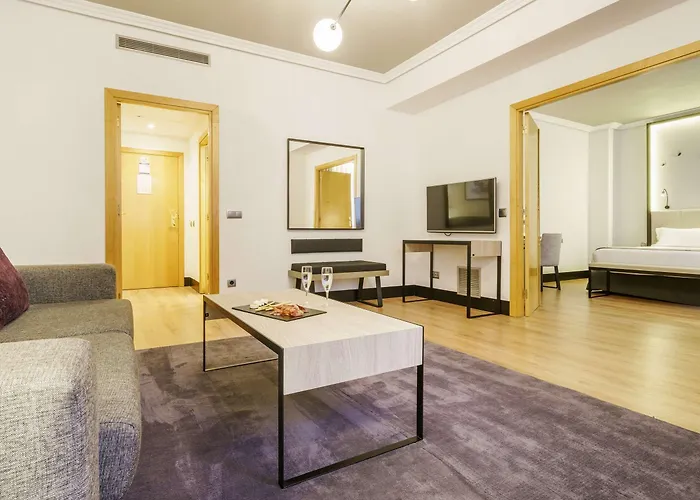 Hotel Ilunion Bilbao