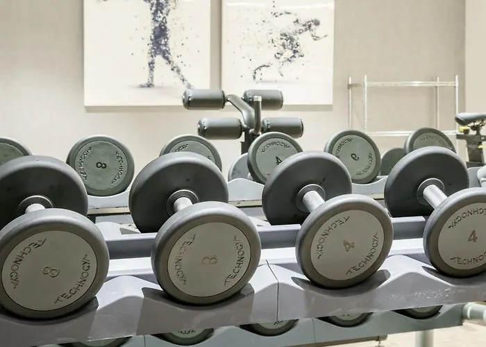 毕尔巴鄂伊鲁宁酒店 酒店